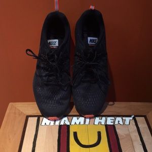 Nike Shield Zoom Winflo 4